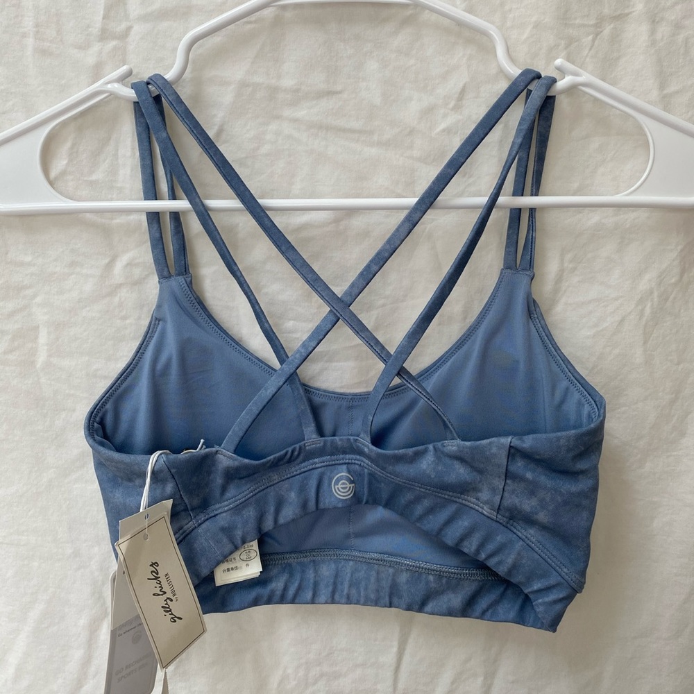 Gilly Hicks (NEVER WORN/NWT)Go Recharge Sports Bra